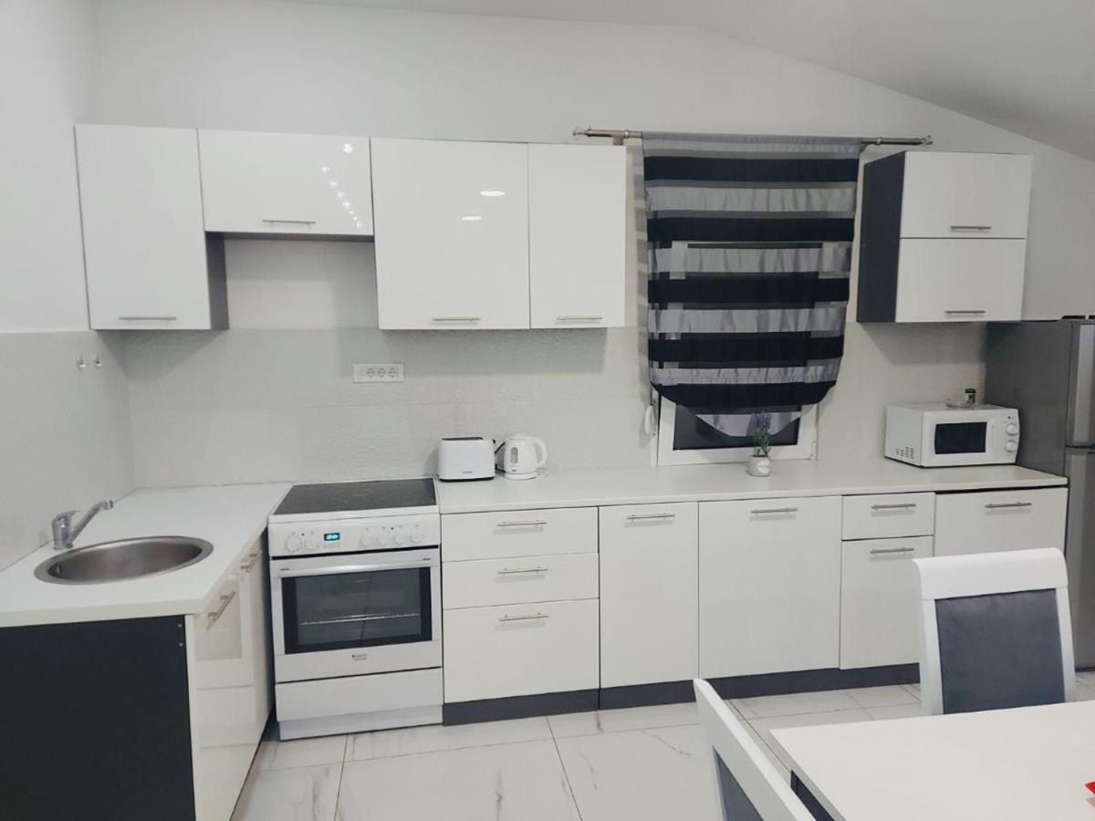 Apartman Mona Podgorica Ngoại thất bức ảnh
