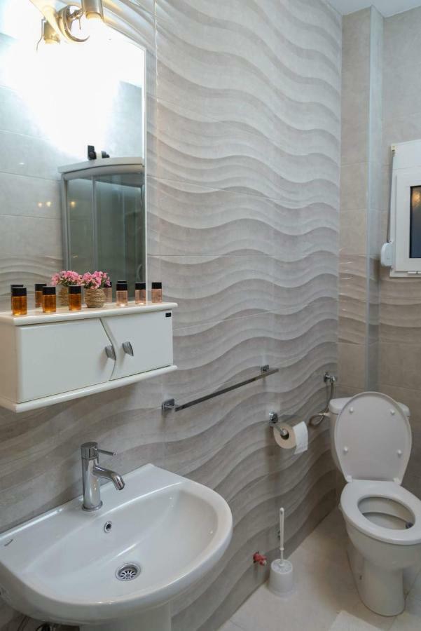 Apartman Mona Podgorica Ngoại thất bức ảnh
