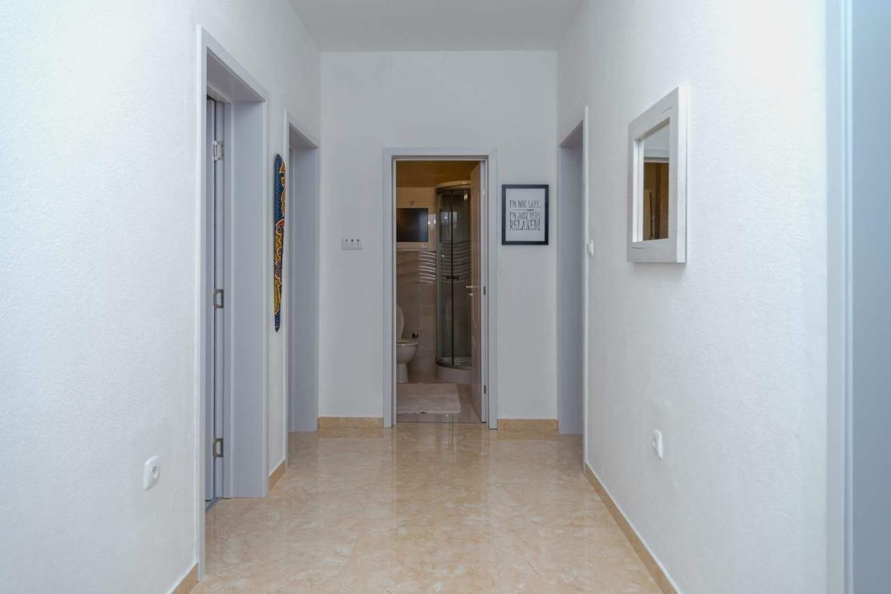 Apartman Mona Podgorica Ngoại thất bức ảnh